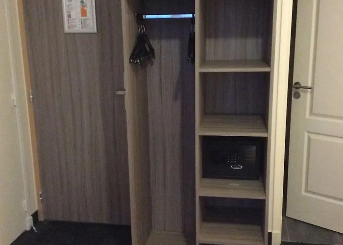 랭스 2* 파리