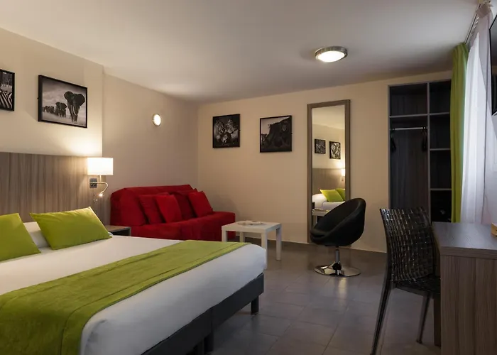 Reims Hotel 2*