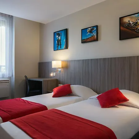 Hotel De Reims 2*